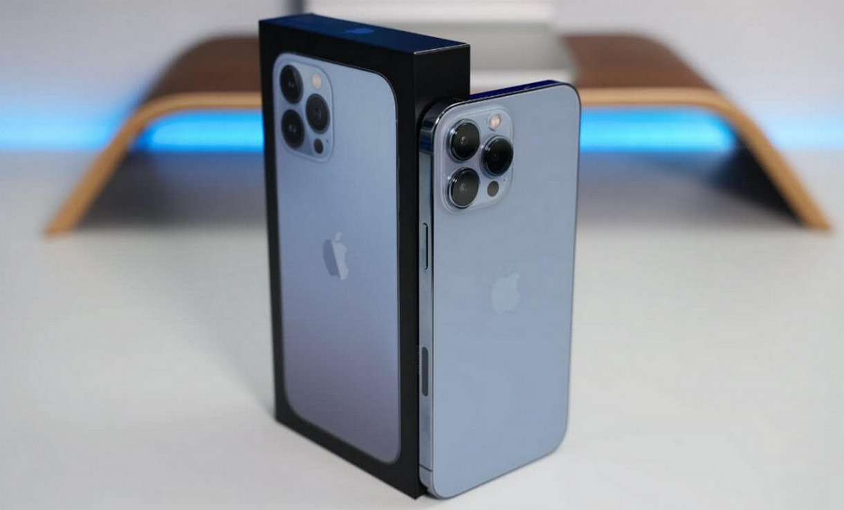 اشتري أفضل هواتف ايفون.. مواصفات وسعر هاتف ايفون 13 برو ماكس في السعودية