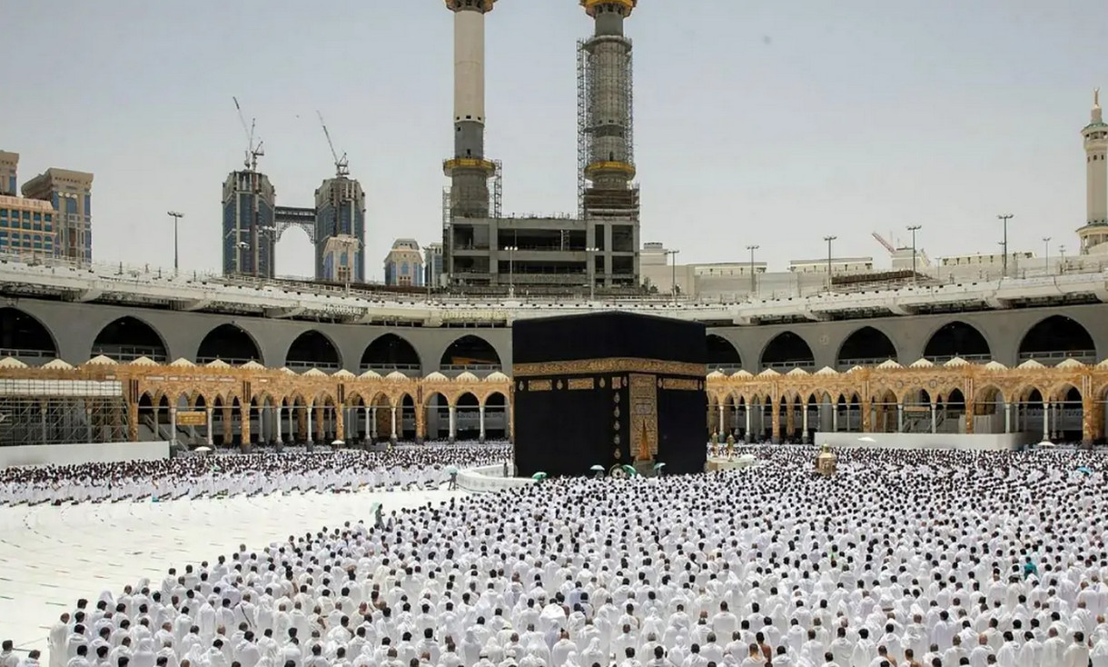 وزارة الهجرة والعمرة تكشف عن أسعار باقات الحج لحجاج الداخل في السعودية