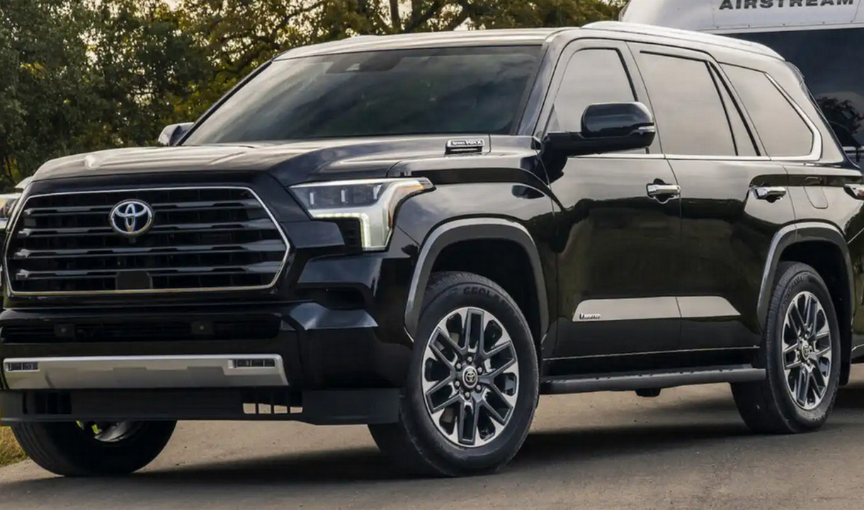 بتصميم جذاب ومريح.. سعر ومواصفات سيارة تويوتا سيكويا 2024 من الخارج والداخل وأهم مميزات